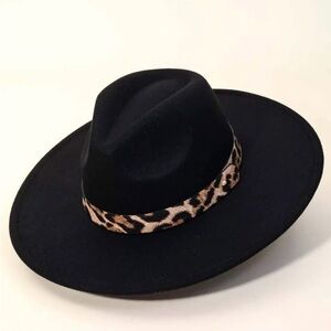 Classic Wide-Brim Felt Cowboy Hat with Belt - Unisex, Vintage Look